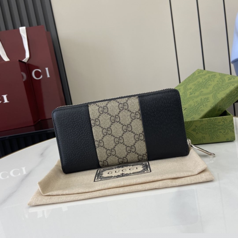 G*u*i wallets & purse